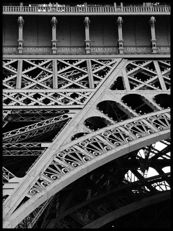 Paris III Zu verkaufen